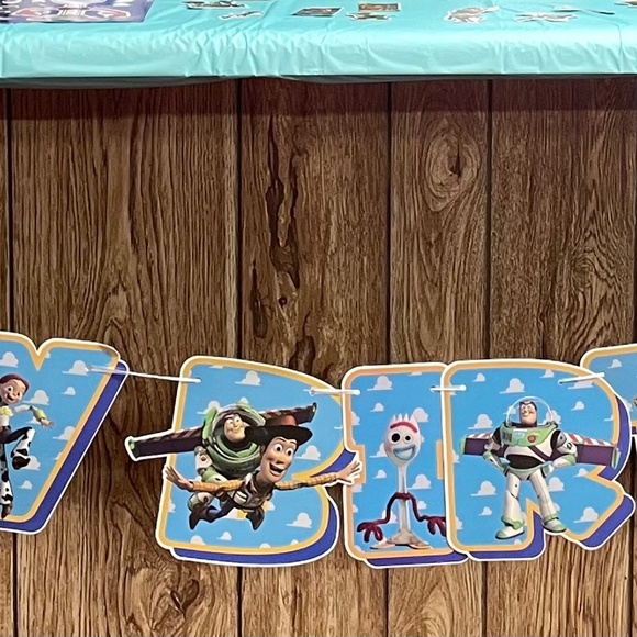 Toy Story Party Decorations - Picture 7 of 9